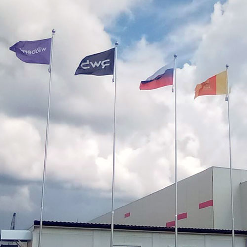 Флаги и флагштоки