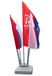 Флаговый костер - 7 флагштоков с бетонным основанием