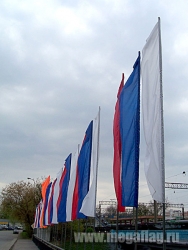 Кронштейн на перила моста