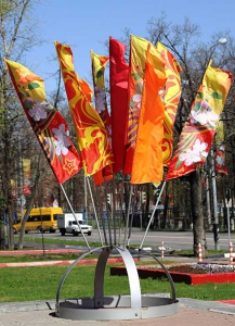 Переносная флаговая конструкция Костер с флагами с символикой День Победы