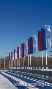 Флаги расцвечивания (ДСП) без символики на мосту 