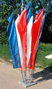 Переносной костер с алюминиевыми древками